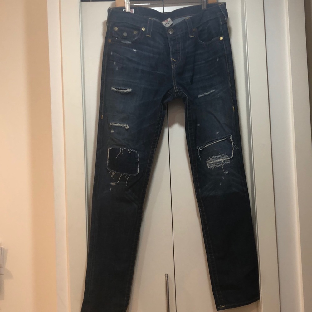Boyfriend fit Cameron denim. Size: 28